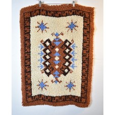 Vintage 1960s / 70s Navajo Style Southwestern Latch Hook Rug