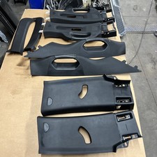  13-2018RAM1500  2500LIMITED A-B-C-PILLAR MOL...