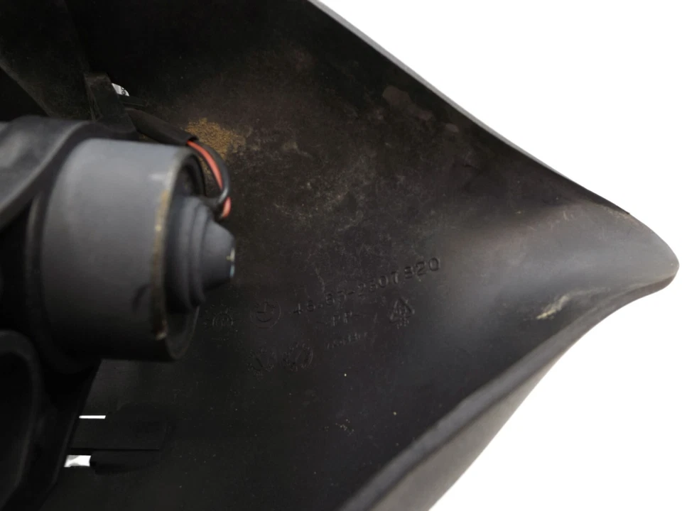 1999-2004 BMW K1200GT Right Radiator Cooling Fan W/ Shroud Foto 3 de 4