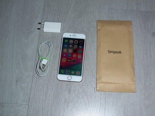 Apple IPhone 7 rosegold 128GB A1778 ohne Simlock (GSM)