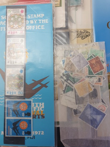 Bulk Lot Mixed World Stamps In Hagner Sheets, Packs And Folders With Extras - Picture 2 of 12