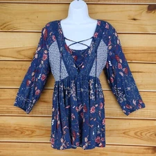 Signature Studio Tunic Blouse Shirt Womens Sz L Blue Floral 3/4 Sleeves Lace Up
