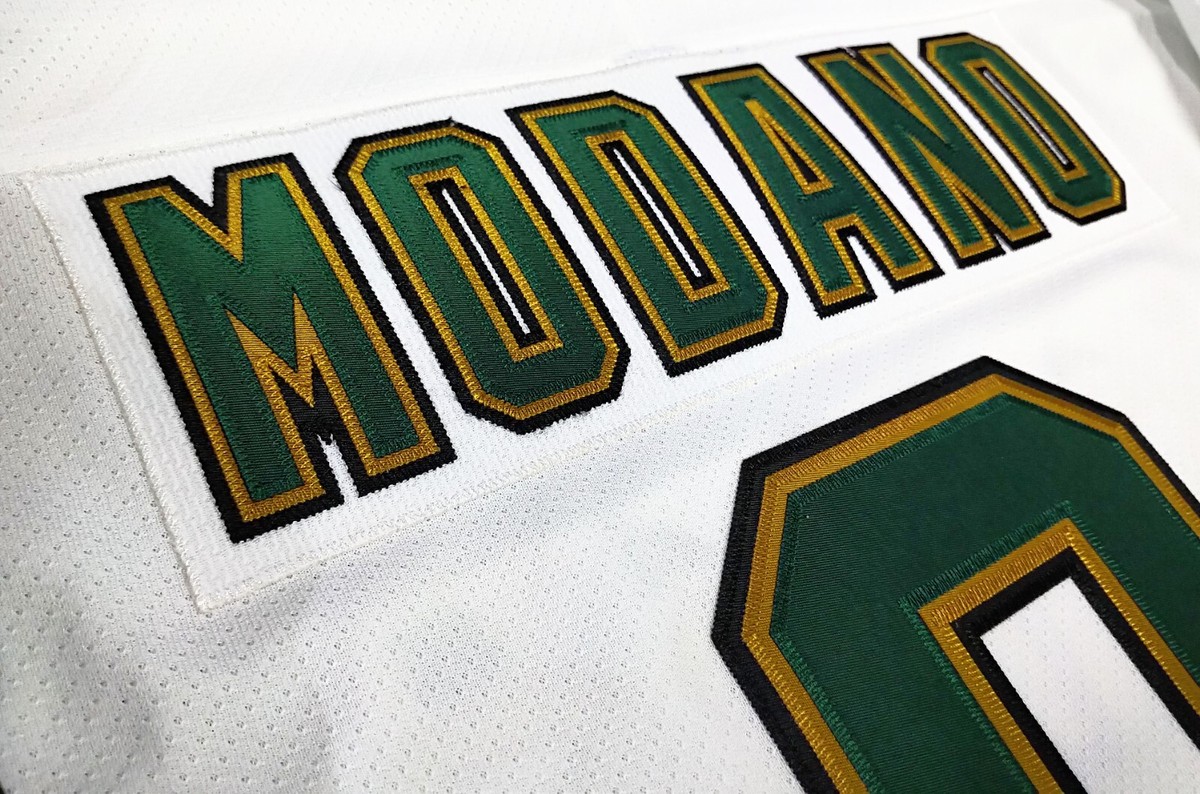 マクファーレン NHL マイク・モダノ　シークレット マクファーレン NHL マイク・モダノ シークレット