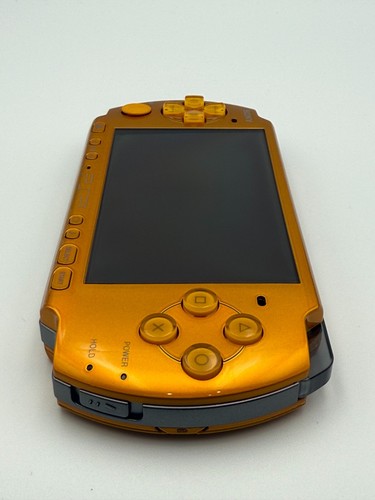 Sony PSP-3000 Console Yellow VALUE PAK Box w/4GB etc. Region Free - Mint A+ - Picture 13 of 20