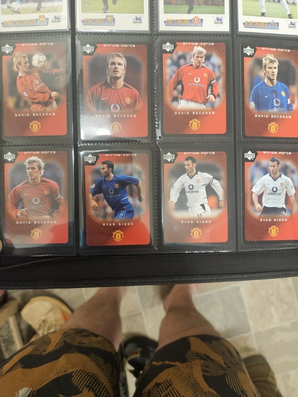Upper Deck Manchester United 2003 Strike Force - Complete Full Set of Base Cards