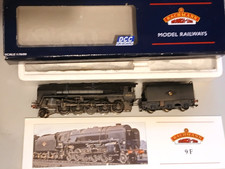 Bachmann 32-858DC Class 9F 2-10-0 92185 with BR1F tender, weathered, DCC Fitted