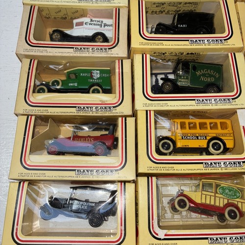 VINTAGE Models of Days Gone by Lledo Collection Of 20 Vehicles NIB - Picture 2 of 8