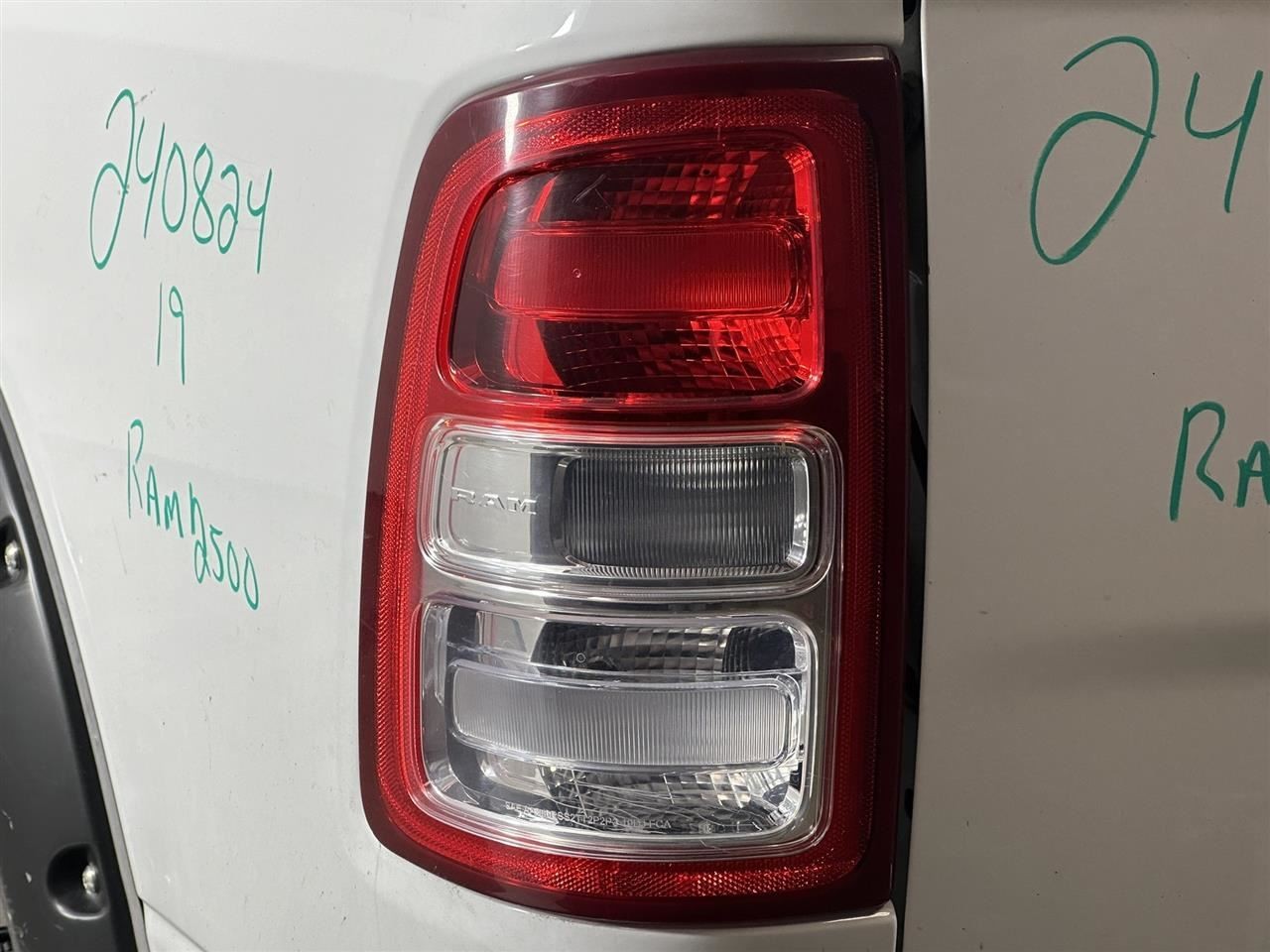 Dodge 2500 Pickup 19-23 Red Incandescent Tail Light Driver Side Trim 2708473