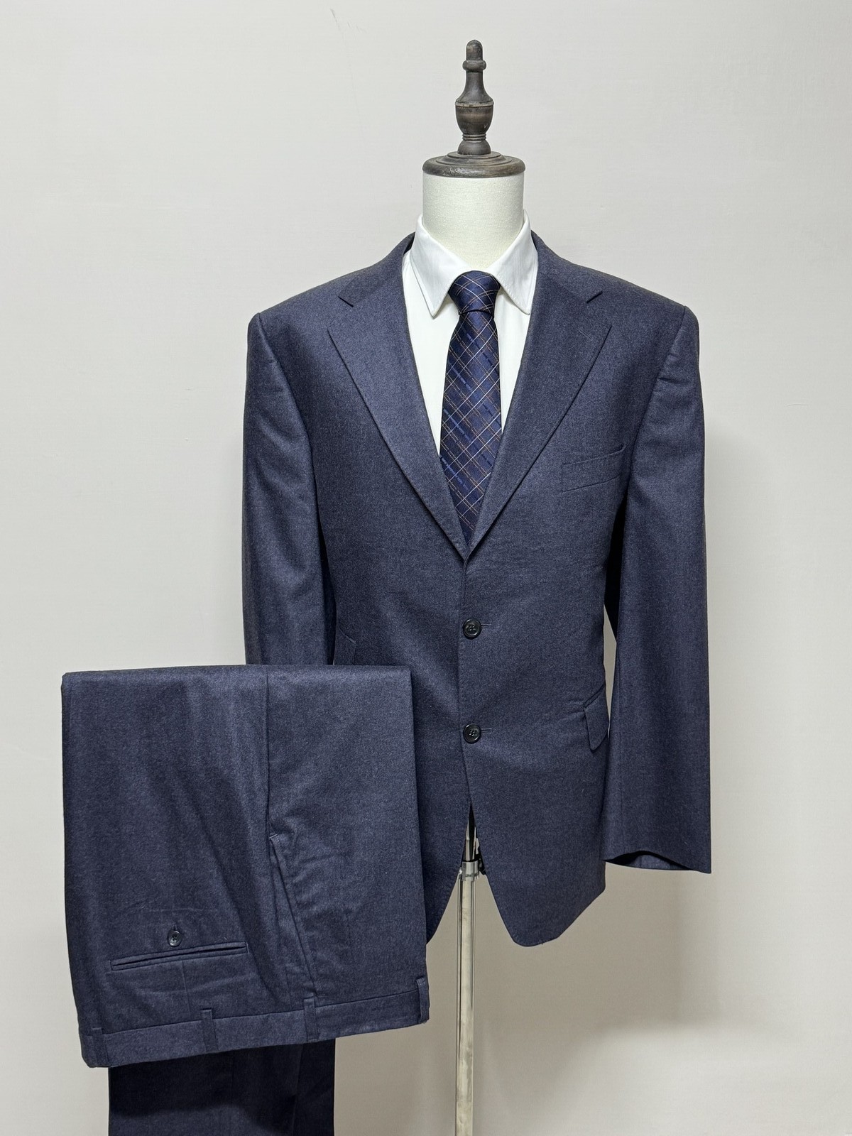 Abito uomo PILATUS GRAZ cashmere blu tinta unita taglia 28