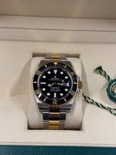 Rolex Rolex Submariner Date Full set complete with original box & papers 2023 Used