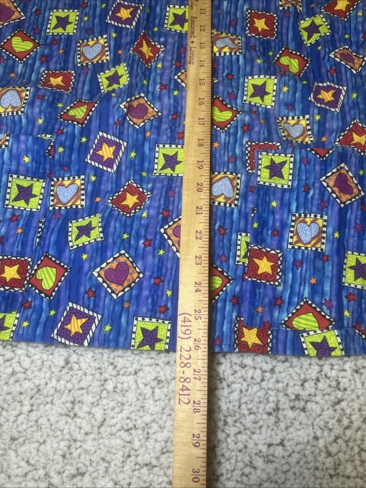 White Cross Scrub Top Women's Medium V Neck Stars, Hearts Print M SS - Image 3 of 4