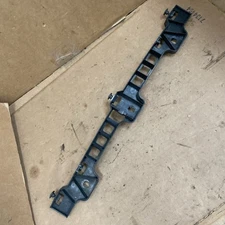 2014 2015 AUDI R8 Sensor REAR BUMPER Center IMPACT ABSORBER MOUNT BRACKET 1424