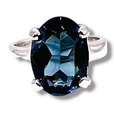 Blue Stone Oval Faceted Prong Set 925 sterling Silver Woman Ring Size 6 0985 