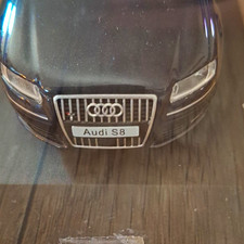 Solido Audi S8 D3 Limousine Modellauto schwar...