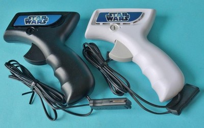 SCALEXTRIC STAR WARS HAND CONTROLLER C8437 x 2 SPEED LIMITING 1:32 START TRACK