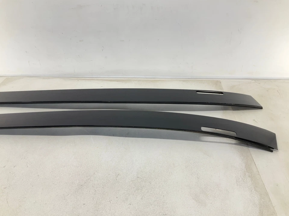 Moldura techo izquierdo y derecho 13-16 MERCEDES-BENZ CLASE GL550 Foto 3 de 4