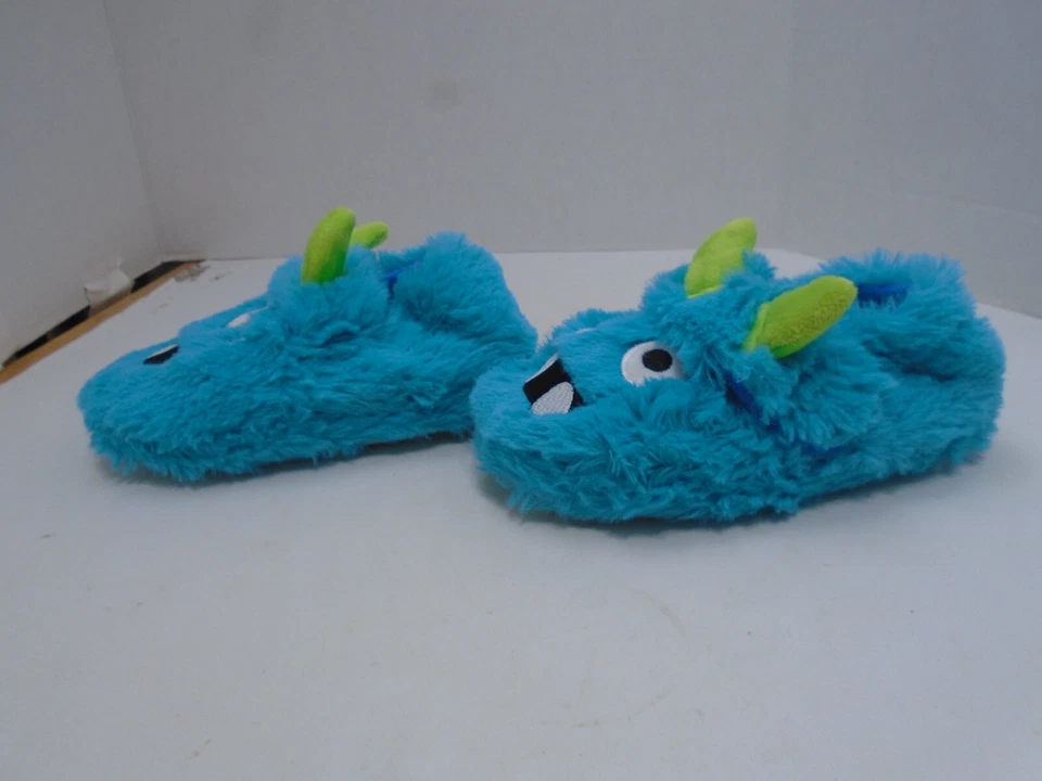 Toddler/Infant Size 9 Blue Monster furry Slip On house Shoes - Image 2 of 4