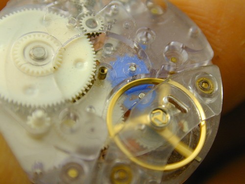 Tissot Astrolon WATCH MOVEMENT, PERFECT BALENCE WHEEL HAIR SPRING - Picture 5 of 6