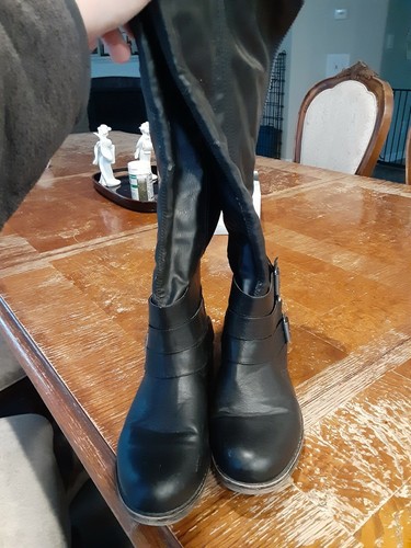 Women's Size 8M Black Leather Boots SZ 