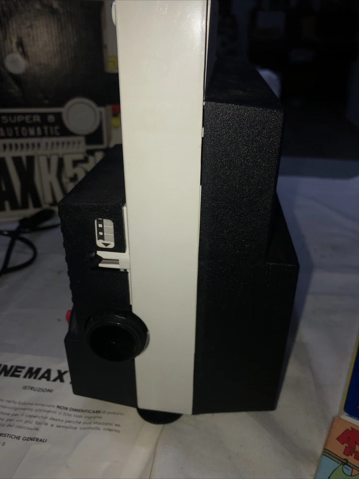 PROIETTORE SUPER 8 CINEMAX K5L-CON DIFETTO-PER PEZZI DI RICAMBIO-CON SCATOLA - Immagine 3 di 4