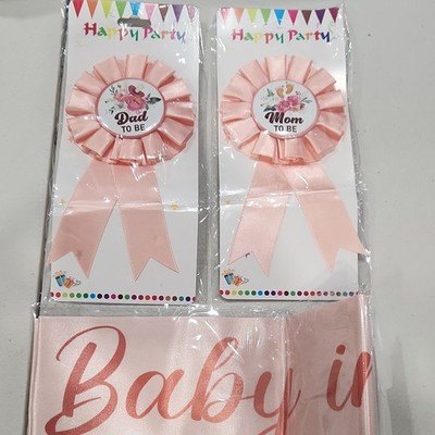 Happy Party Mom To Be Dad To Be Pins & Baby in Bloom Sash Pink Floral