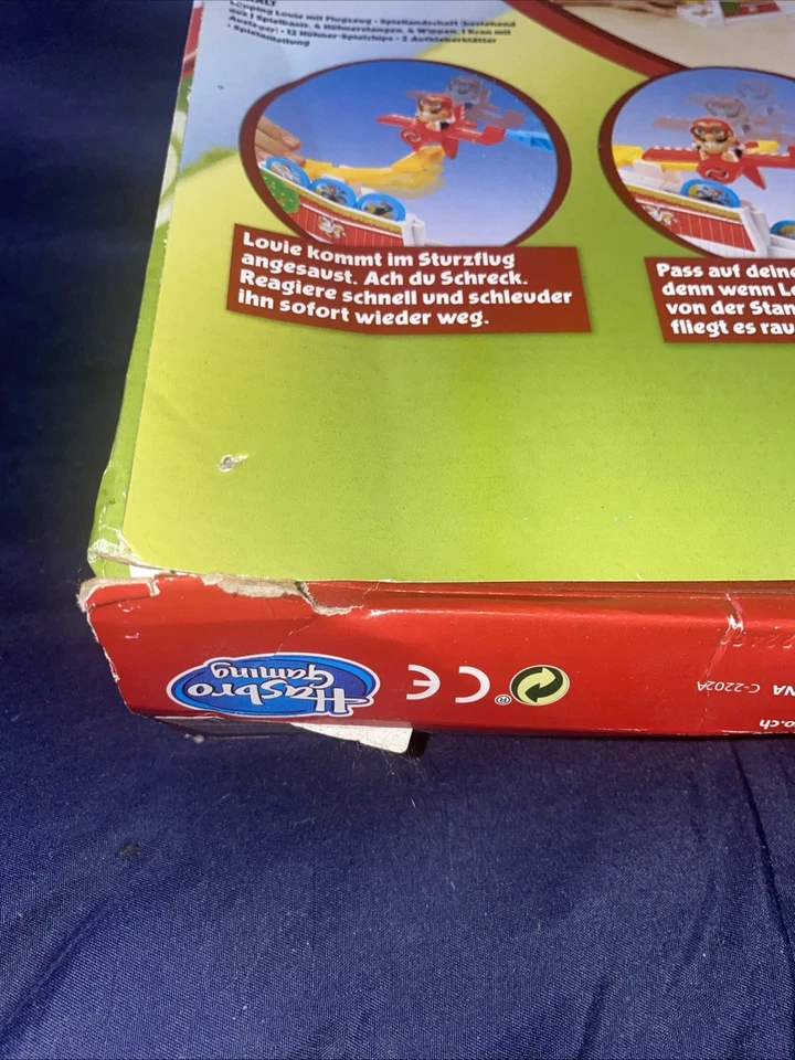 LOOPING LOUIE board GAME Hasbro DRINK Party 2011 new original packaging  - Image 2 of 3