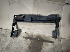 Schloßträger Frontmaske 2035052730 Mercedes Benz C W203 Schloßträger Frontmaske 2035052730 Mercedes Benz C W203