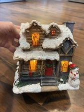 SMOKING COUNTRY CABIN Incense Burner statue Christmas Holiday House snowman