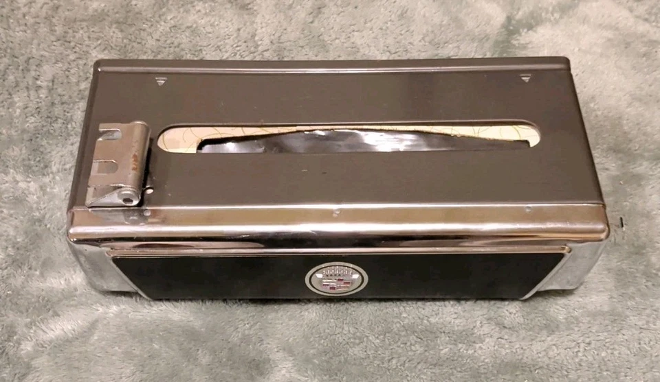 1963 1964 1965 1966 1967 1968 1969 1970 1971 1972 1973 Cadillac TISSUE DISPENSER - Image 3 of 4