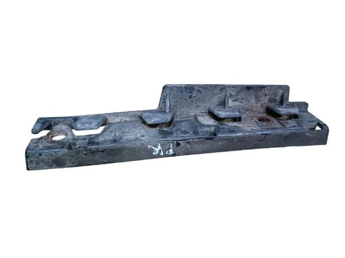 BMW 5 Touring E61 Stoßstangenhalter vorne links 51777066227 2.50 31755436