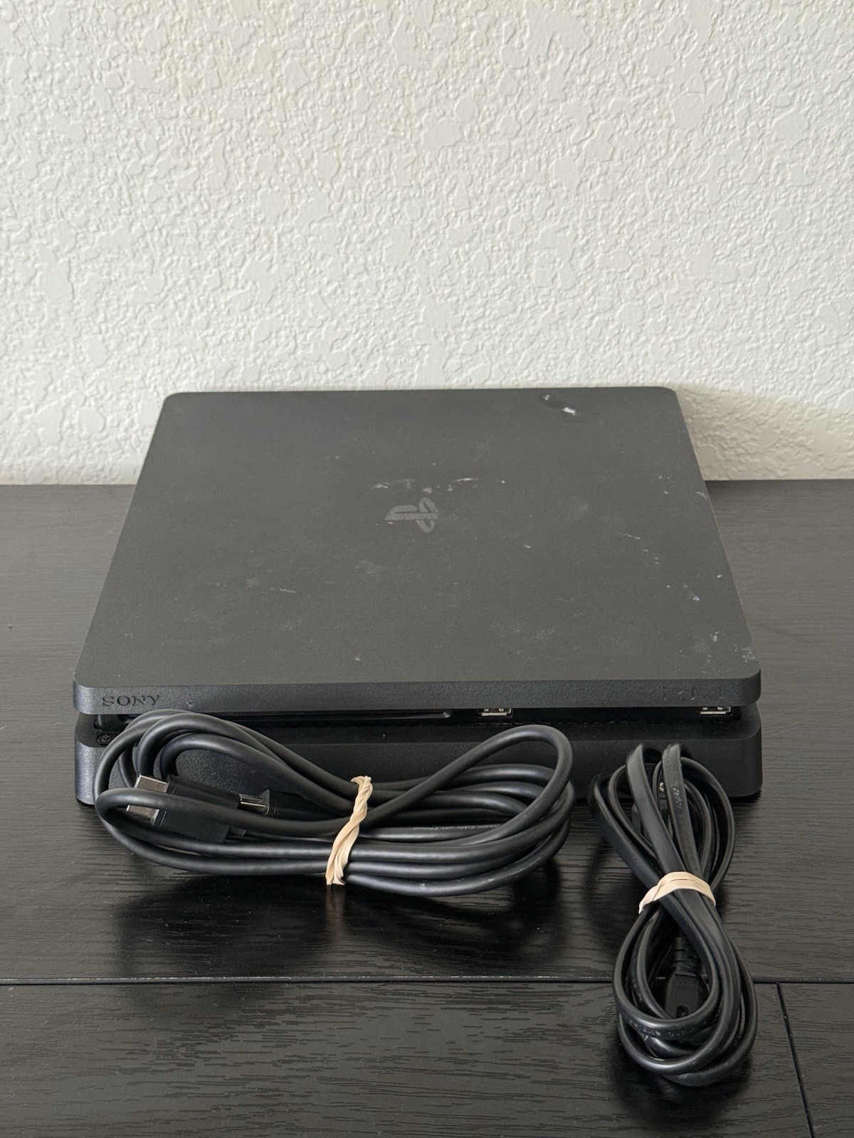 Sony PlayStation 4 Slim PS4 1TB CUH-2115B Black Console + Cables - Firmware 10.5