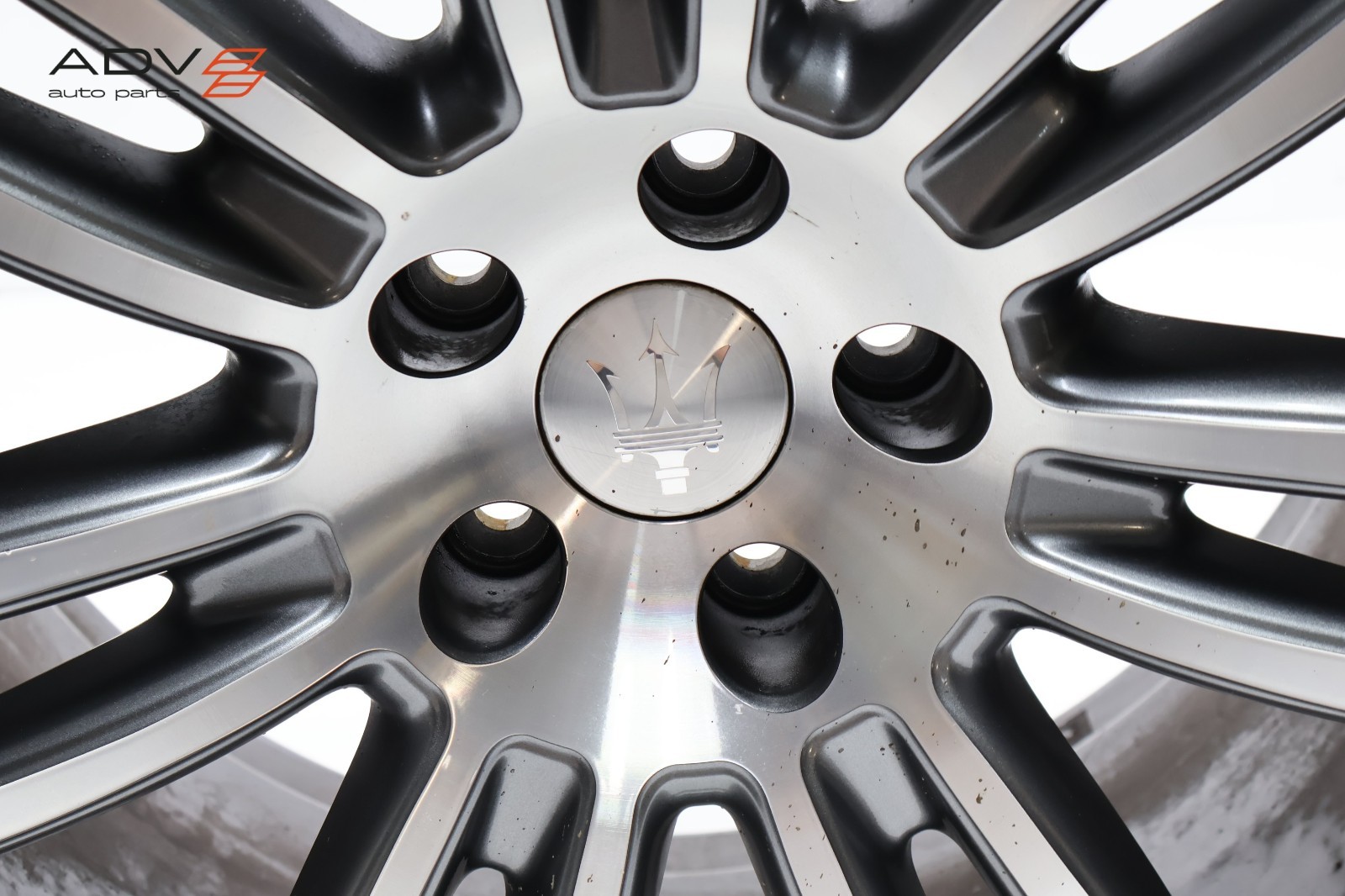 2014 - 2016 MASERATI GHIBLI REAR WHEEL RIM 20" 10.5Jx20 H2 ET45 & CAP OEM