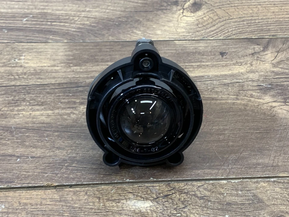 Faro antiniebla inferior delantero izquierdo o derecho Chevrolet Impala Malibu Monte Carlo 2006-2010 Foto 2 de 4