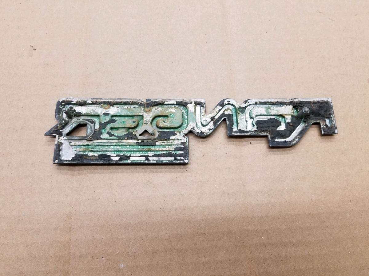 1993-2005 Ford Ranger XLT Chrome Fender Emblem Badge Nameplate