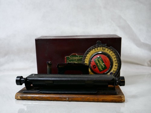 Simplex Typewriter USA 1907 machine à écrire jouet tôle ancien 21,5 cm RARE toy - Imagen 3 de 12