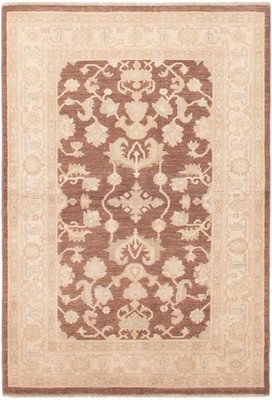 Traditional Dark Brown Hand-knotted Oriental 4'1'' x 6'0'' Wool Area Rug