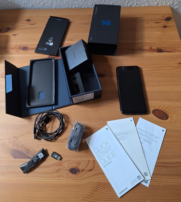 Samsung Galaxy S8 SM-G950F 64GB Schwarz ohne SIM-Lock Android LTE 4G