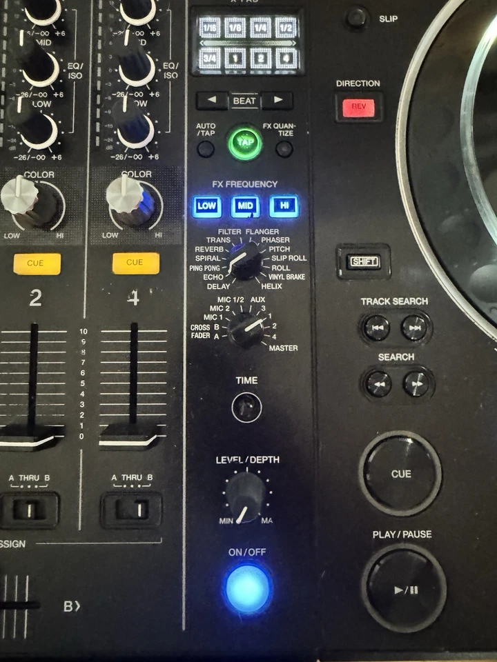 Pioneer XDJ-XZ mit Pioneer Case. - Bild 2 von 4