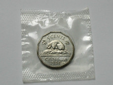 1961 CANADA Elizabeth II Nickel Coin 5 Cents UNC (in pliofilm cut from mint set)