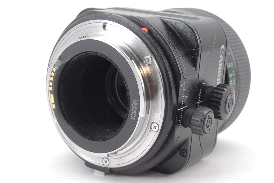 Canon TS-E 90mm f2.8 Tilt Shift Objektiv für EF Mount mit Haube - Bild 3 von 4