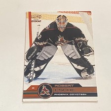 2002 Pacific - Robert Esche  - NHL Trading Card