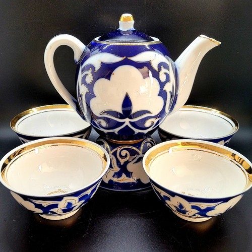 Tetera y cuencos florales de porcelana rusa Uzbekistán de 7 piezas azul cobalto y dorado - Imagen 6 de 12