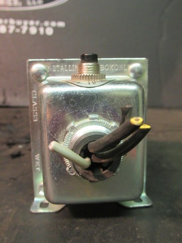 0.075 (75 VA) RIB DRY CONTROL TRANSFORMER 120 VAC PRI TO 24 VAC SEC TR75VA001 - Picture 5 of 8