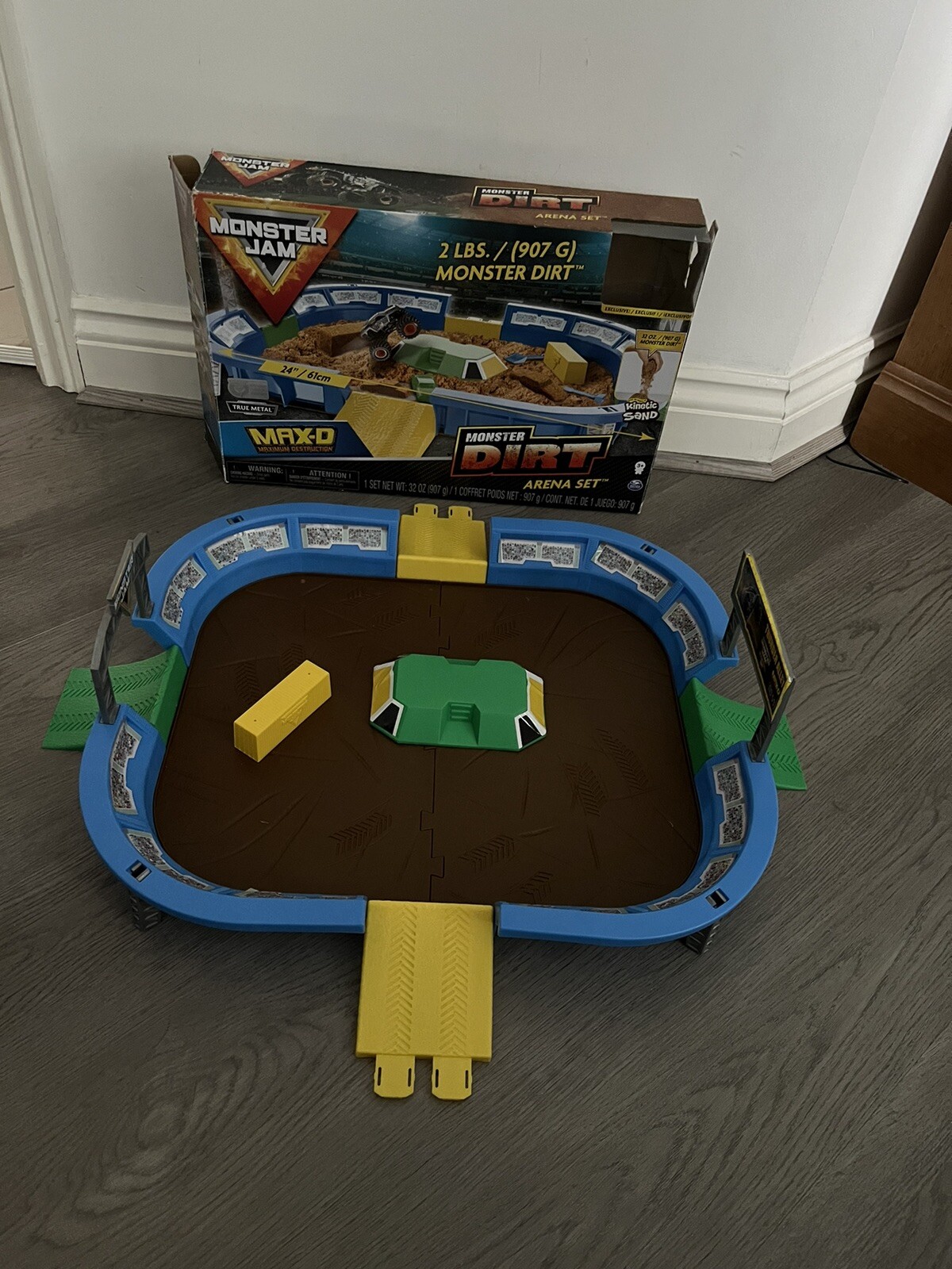 Monster Jam Monster Dirt Arena Set - Missing Truck & Dirt - Arena Only