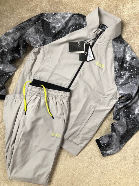 armani green tracksuit