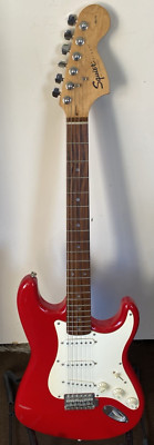Squier Affinity Stratocaster Gitarre 20th Anniversary rot (VERSANDKOSTENFREI UK)
