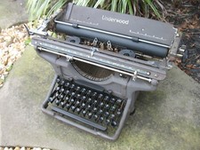 1930's 40's ? Underwood Standard Typewriter No. 5?  thumbnail