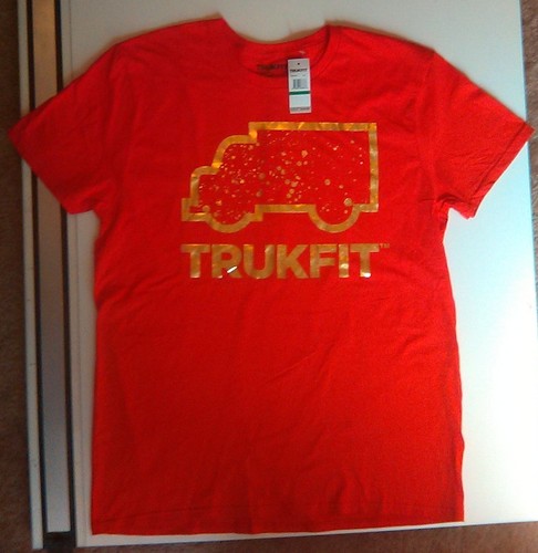 TRUKFIT Large Short Sleeve Women's T-shirt