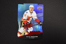 2017-18 MVP Hockey Colors and Contours Level 1 Blue Die-Cut Mikael Backlund #192