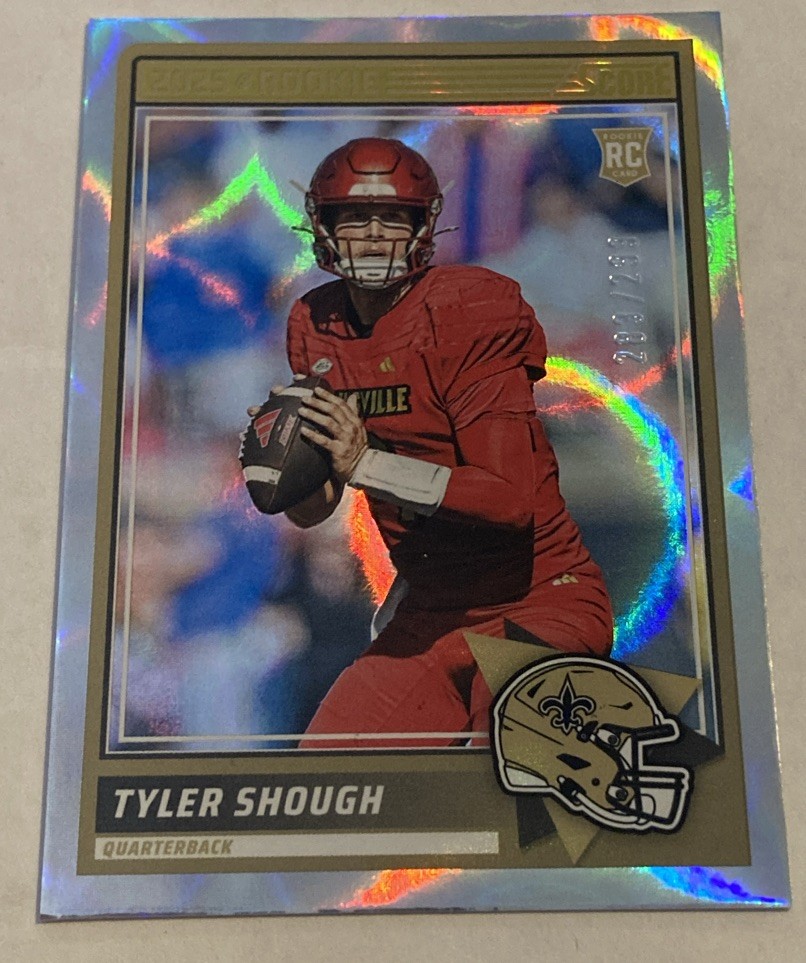 2025 Panini Score Tyler Shough #71 Circular Holofoil /299 New Orleans Saints RC
